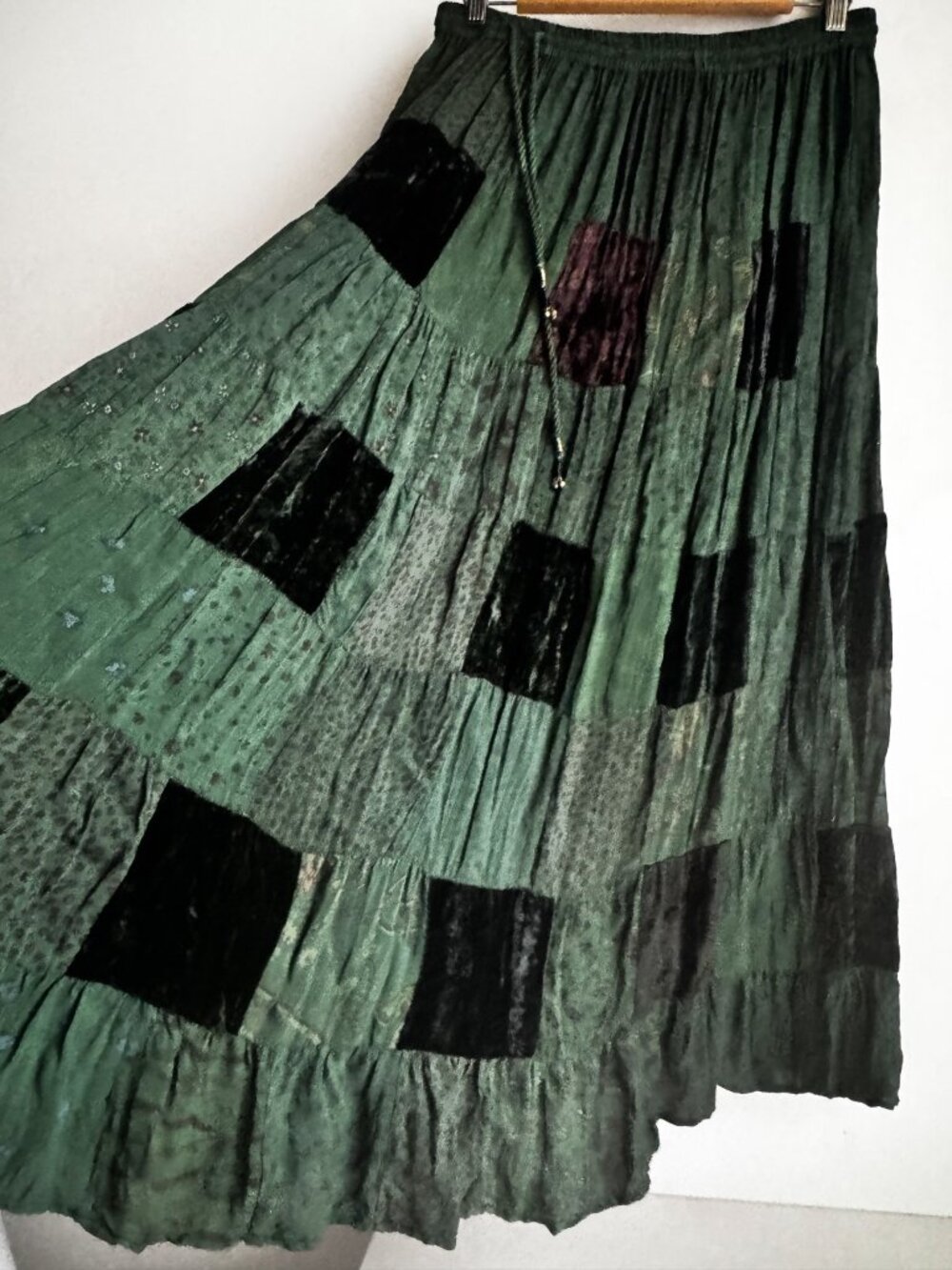 Vintage Raiment Fashions Made in India Patchowrk Boho Rayon Midi Skirt 1Xl